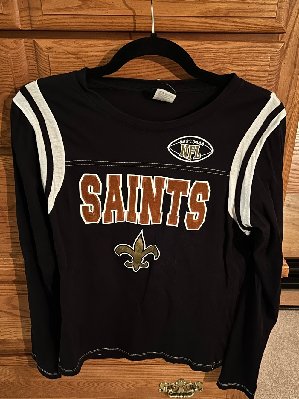 NFL Women’s SAINTS Long Sleeve Jersey Top - runs very small!